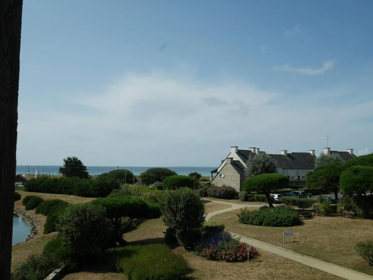 Ref 041 Appartement Pour Quatre Personnes Vue Mer Acces Plage Et Parc Du Fogeo Arzon 0*,  Frankreich